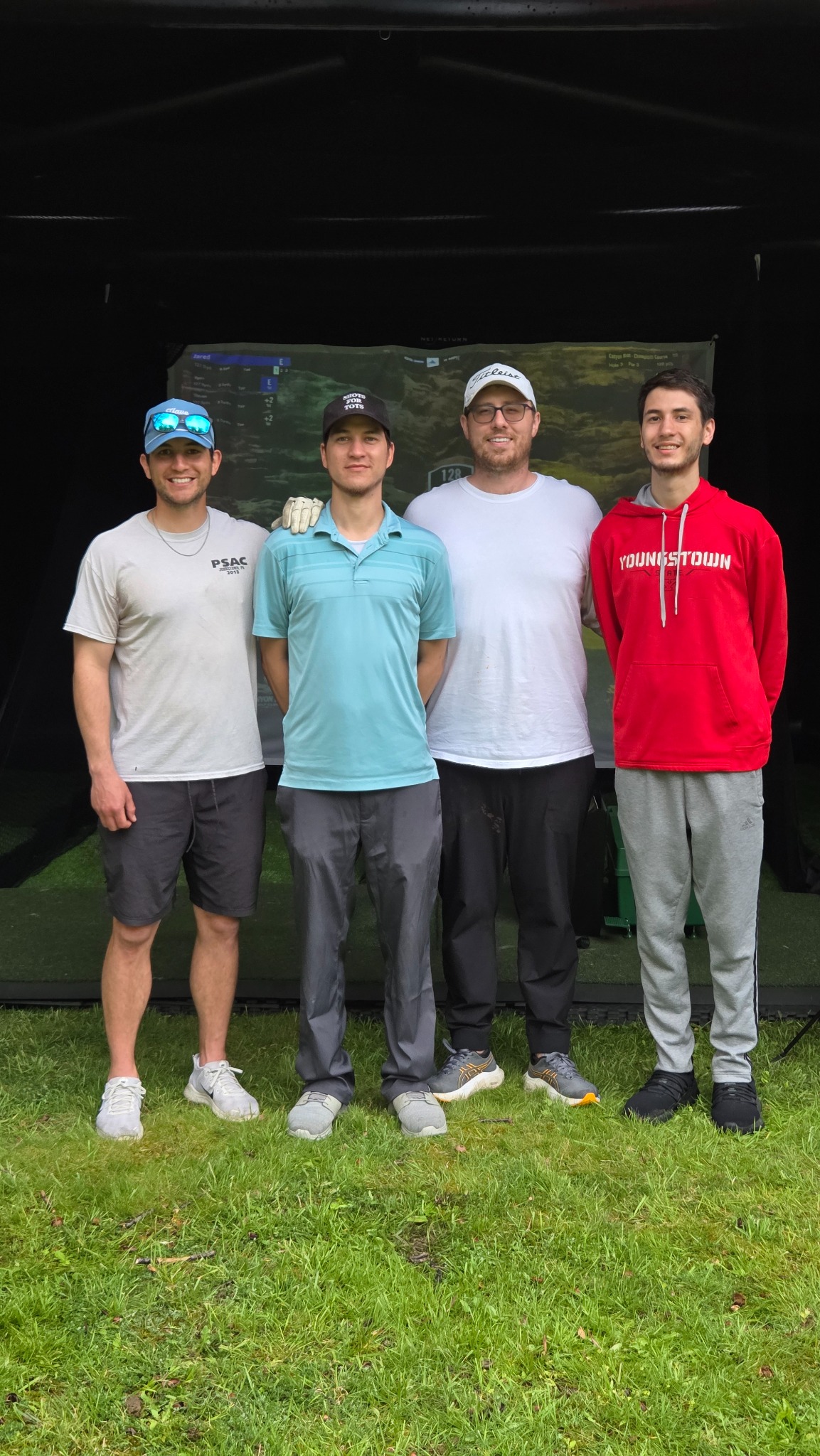 GoFore Golf team